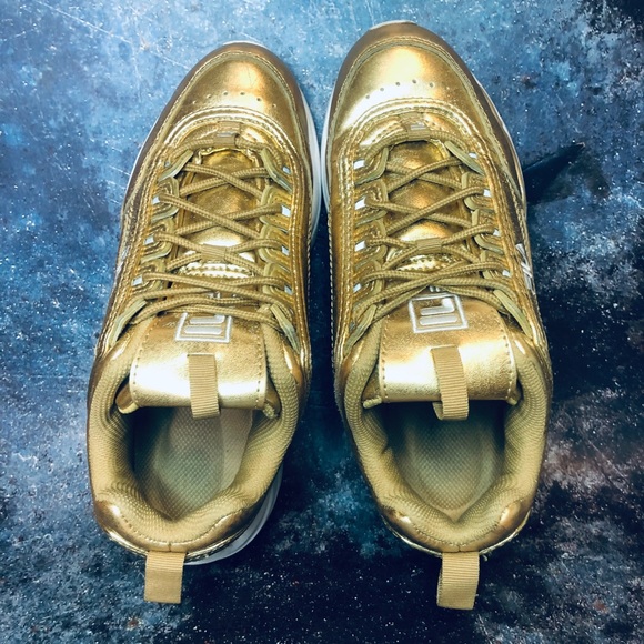 FILA Disruptor 2 Premium Metallic Sneaker - Picture 7 of 8